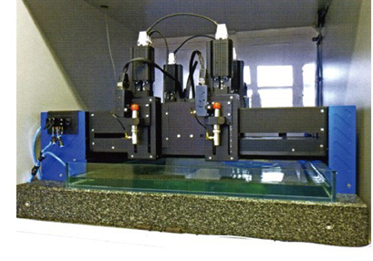 掃描顯微鏡的原理是什么？能掃描金屬嗎？